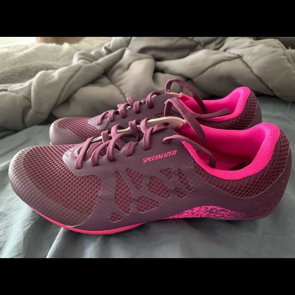 Specialized Biking/cycling shoes with clips